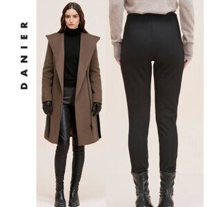 Danier Black Leather Pants DANA High Rise Comfortable Size 6